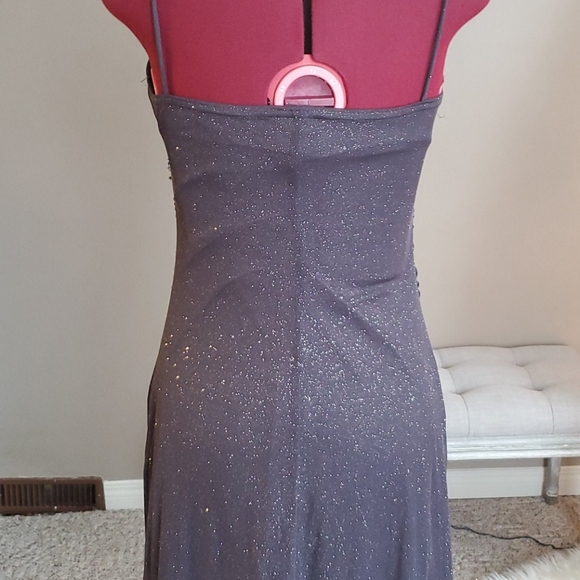 Jessica md Bridesmaid/Prom Dress - Picture 3 of 4